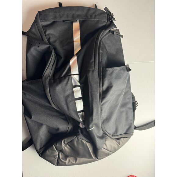 Nike Hoops Elite Pro Backpack Black Basketball Lightweight School Lightly Used